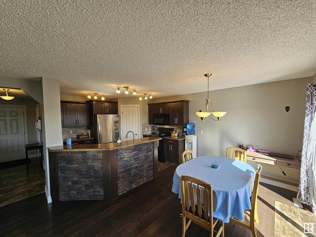 236 Brookview Wy, House detached with 3 bedrooms, 3 bathrooms and null parking in Stony Plain AB | Image 6