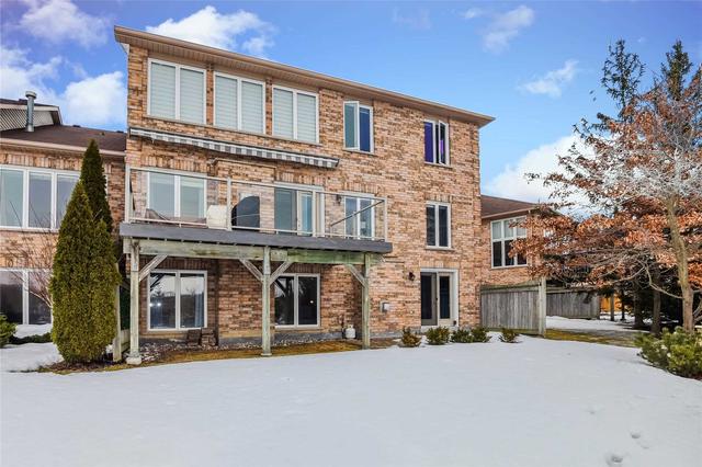 426 Morley Cook Cres, Townhouse with 3 bedrooms, 4 bathrooms and 4 parking in Newmarket ON | Image 26