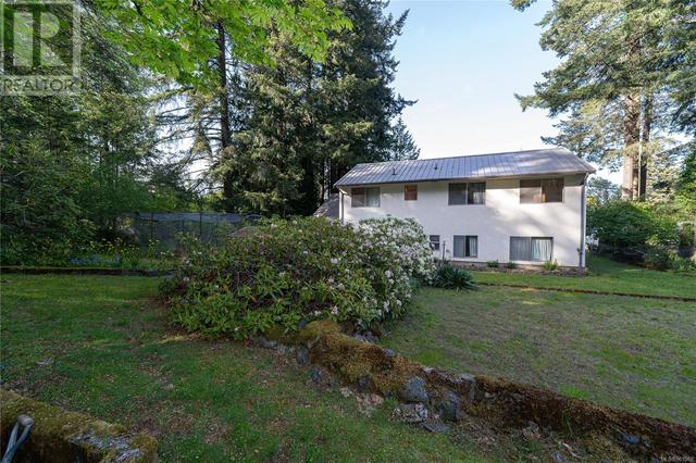 2441 Sooke Rd, House detached with 3 bedrooms, 3 bathrooms and 5 parking in Colwood BC | Image 25