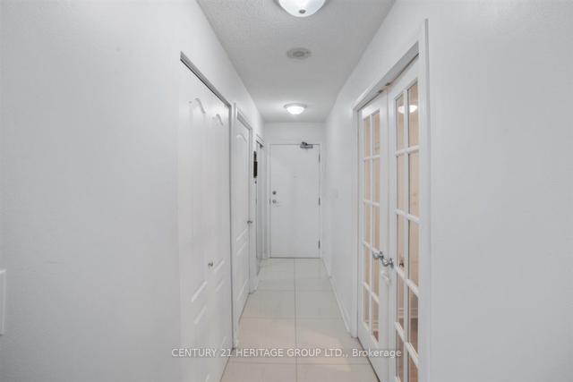 1808 - 1 Rean Dr, Condo with 1 bedrooms, 2 bathrooms and 2 parking in Toronto ON | Image 2