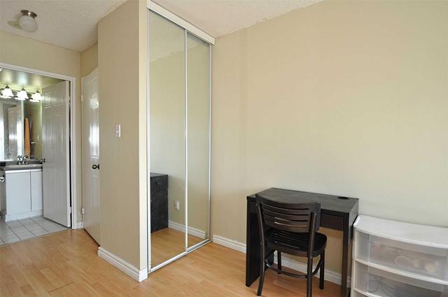 817 MB - 2550 Lawrence Ave E, Condo with 1 bedrooms, 1 bathrooms and null parking in Toronto ON | Image 7