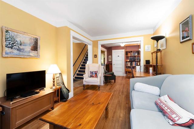 574 Coxwell Ave, House semidetached with 3 bedrooms, 3 bathrooms and 2 parking in Toronto ON | Image 39