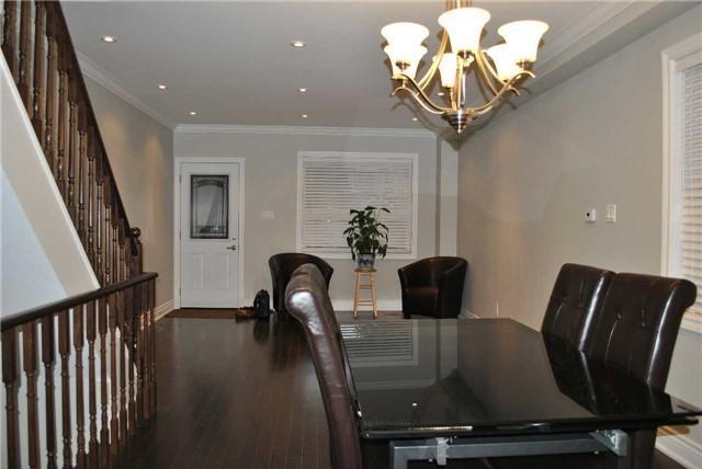 499 Mortimer Ave, House semidetached with 3 bedrooms, 2 bathrooms and 2 parking in Toronto ON | Image 6