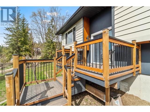 6823 Charleson Road, House detached with 4 bedrooms, 2 bathrooms and null parking in Columbia Shuswap F BC | Image 43