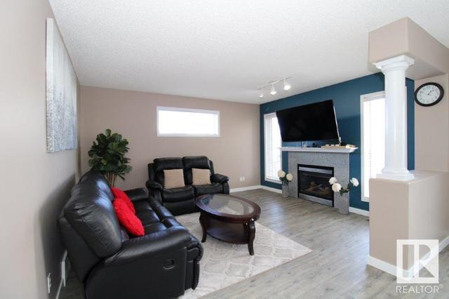 7852 7 Av Sw, House detached with 3 bedrooms, 2 bathrooms and null parking in Edmonton AB | Image 16