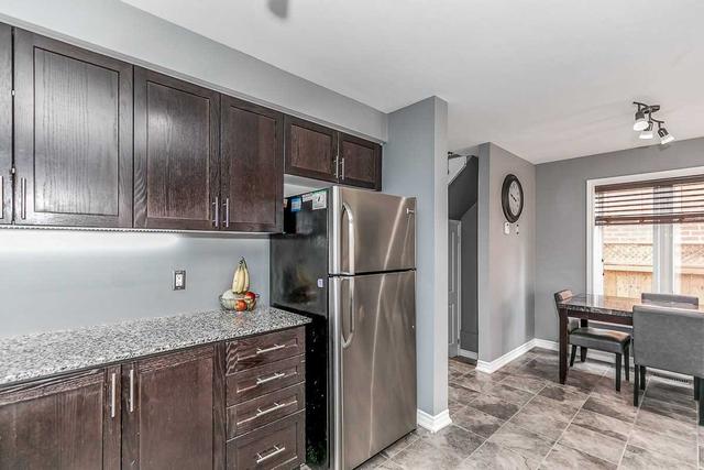 unit 8 - 20 C Line, House attached with 3 bedrooms, 3 bathrooms and 2 parking in Orangeville ON | Image 5