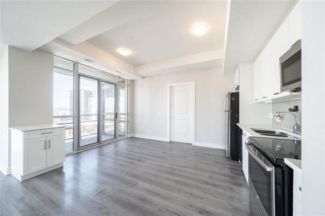 ph3 - 150 Main Street W, Condo with 2 bedrooms, 2 bathrooms and null parking in Hamilton ON | Image 3