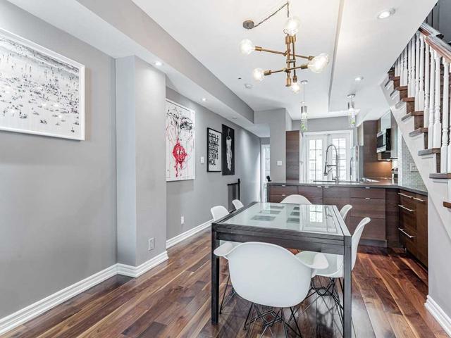 21 - 1 Baxter St, Townhouse with 2 bedrooms, 2 bathrooms and 1 parking in Toronto ON | Image 3