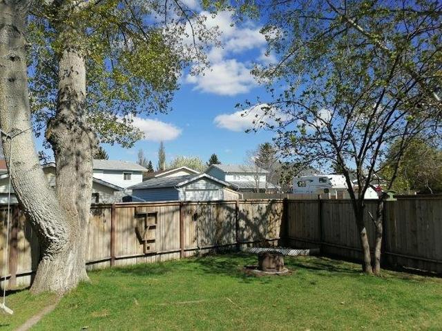51 Eldridge Crescent, House detached with 4 bedrooms, 2 bathrooms and 2 parking in Red Deer County AB | Image 32