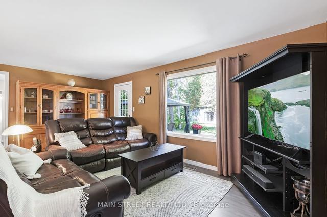 78 Golfview Cres, House detached with 3 bedrooms, 2 bathrooms and 6 parking in Georgina ON | Image 6
