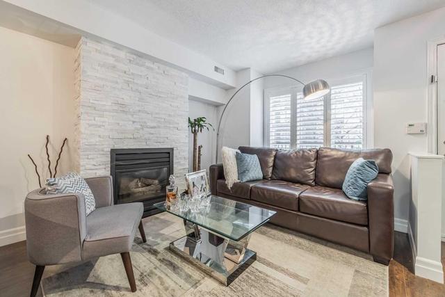 Th22 - 208 Niagara St, Townhouse with 3 bedrooms, 2 bathrooms and 1 parking in Toronto ON | Image 9