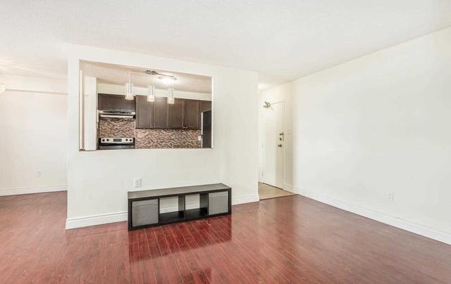 614 - 1950 Kennedy Rd, Condo with 3 bedrooms, 1 bathrooms and 1 parking in Toronto ON | Image 39