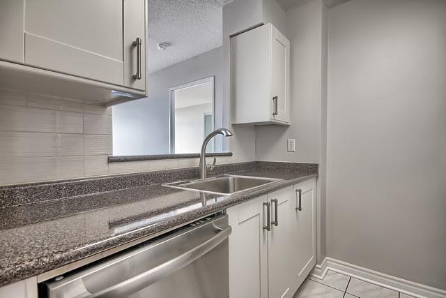 615 - 39 Parliament St, Condo with 2 bedrooms, 1 bathrooms and null parking in Toronto ON | Image 7