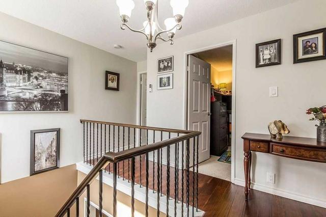 218 - 1055 Dundas E St, Townhouse with 3 bedrooms, 1 bathrooms and 1 parking in Mississauga ON | Image 8