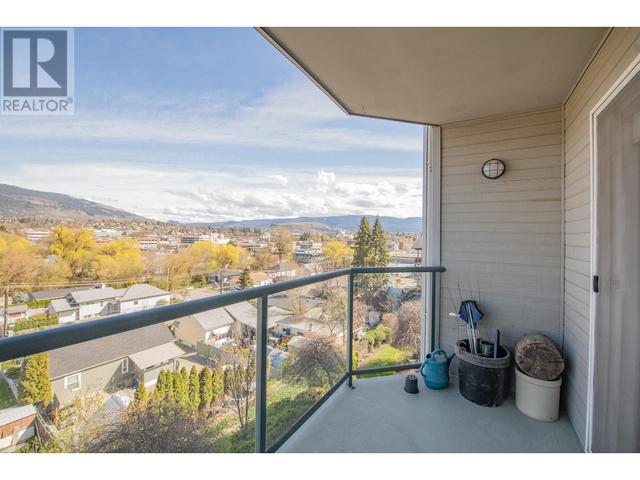 307 - 3221 Centennial Drive, Condo with 2 bedrooms, 2 bathrooms and null parking in Vernon BC | Image 9