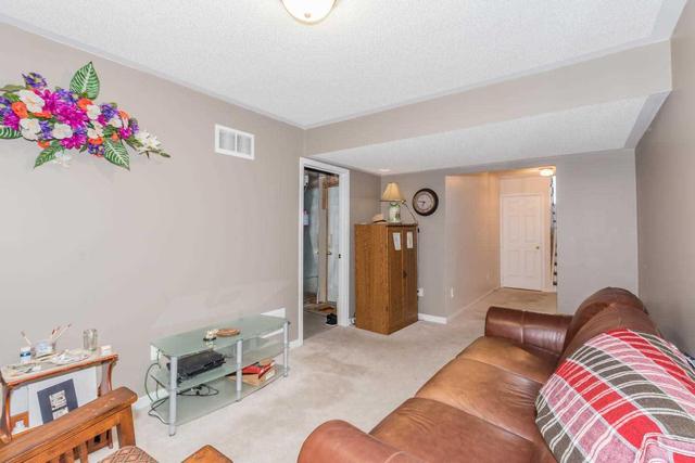 115 Dunlop Crt, House attached with 3 bedrooms, 3 bathrooms and 2 parking in Brampton ON | Image 19