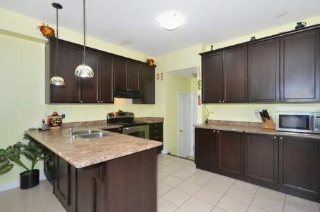 1255 Laurier Ave, House detached with 4 bedrooms, 3 bathrooms and 4 parking in Milton ON | Image 6