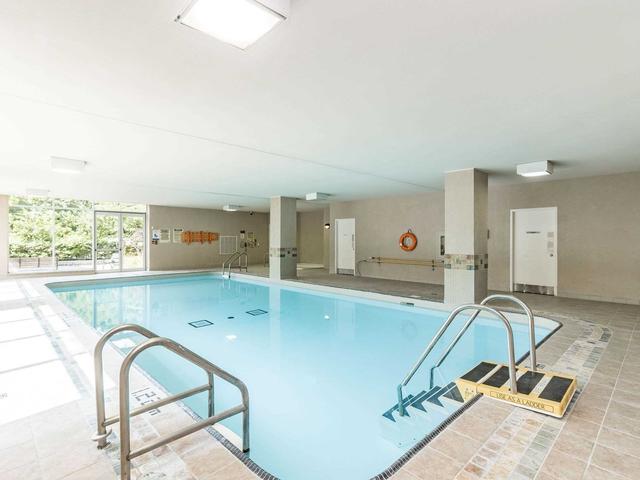 1711 - 156 Enfield Pl, Condo with 2 bedrooms, 2 bathrooms and 1 parking in Mississauga ON | Image 16