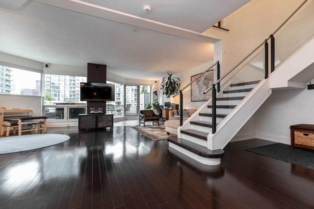 ph#7 - 10 Queens Quay W, Condo with 3 bedrooms, 3 bathrooms and 2 parking in Toronto ON | Image 8
