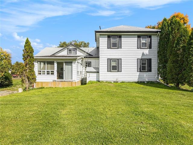 228 Kitley Line 3 Road, House detached with 3 bedrooms, 2 bathrooms and 15 parking in Elizabethtown Kitley ON | Image 8