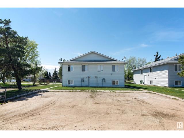 4001 46 St, House attached with 8 bedrooms, 4 bathrooms and null parking in Bonnyville AB | Image 30