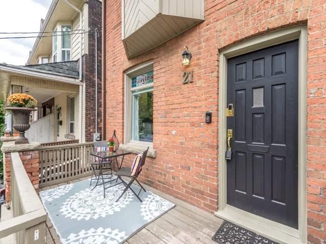 21 Bertmount Ave, House semidetached with 3 bedrooms, 2 bathrooms and null parking in Toronto ON | Image 2