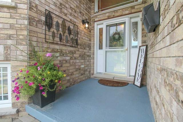 865 Bertrand Terr, House detached with 2 bedrooms, 4 bathrooms and 3.5 parking in Peterborough ON | Image 12