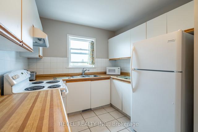 309 - 840 Concession St, Condo with 2 bedrooms, 1 bathrooms and 1 parking in Hamilton ON | Image 4