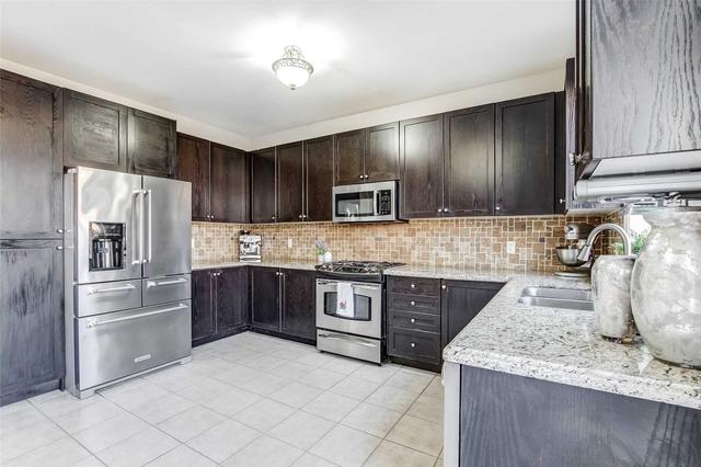 1311 Tupper Dr, House detached with 4 bedrooms, 4 bathrooms and 4 parking in Milton ON | Image 4