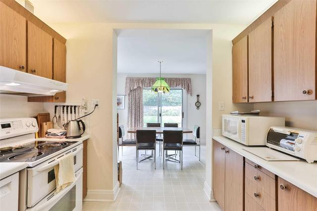180 Gordon Rd, House detached with 6 bedrooms, 3 bathrooms and 3 parking in Toronto ON | Image 10