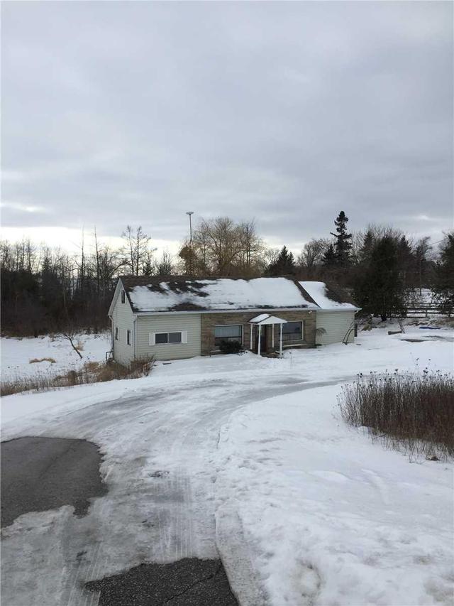 15388 Dixie Rd, House detached with 3 bedrooms, 2 bathrooms and 4 parking in Caledon ON | Image 2