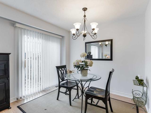 92 Knightsbridge Way, Townhouse with 3 bedrooms, 2 bathrooms and 2 parking in Markham ON | Image 19