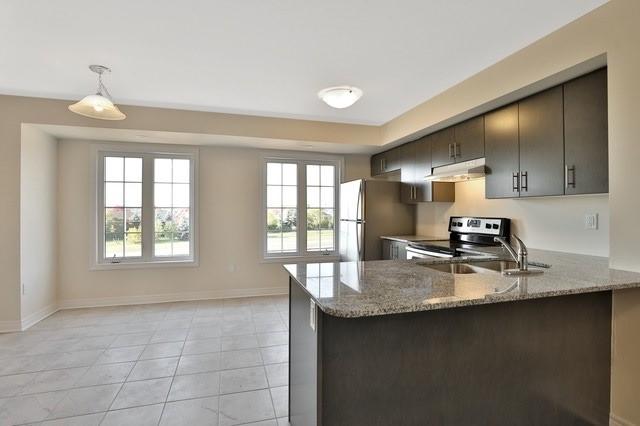 86 - 2280 Baronwood Dr, House attached with 3 bedrooms, 3 bathrooms and 2 parking in Oakville ON | Image 19