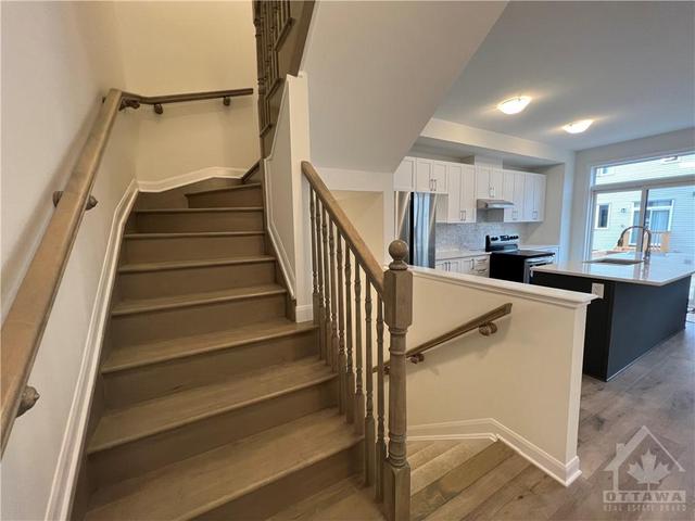 163 Namaste Walk, Townhouse with 3 bedrooms, 3 bathrooms and 2 parking in Ottawa ON | Image 8