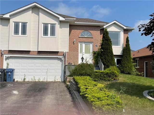 7 Peartree Crescent, House detached with 3 bedrooms, 1 bathrooms and 4 parking in Guelph ON | Image 1