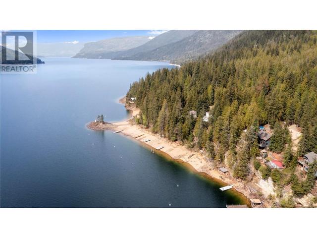 6 - 6432 Sunnybrae Canoe Point Road, House detached with 3 bedrooms, 2 bathrooms and 5 parking in Columbia Shuswap C BC | Image 21
