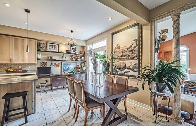 39 Queen Isabella Cres, House detached with 4 bedrooms, 3 bathrooms and 6 parking in Vaughan ON | Image 22