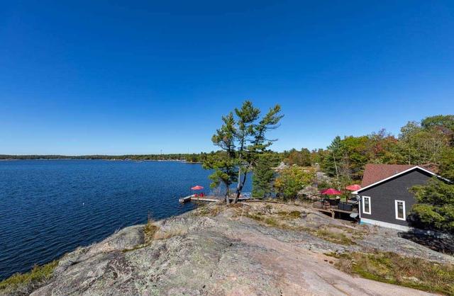 70 Woods Bay Lane, House detached with 3 bedrooms, 2 bathrooms and 16 parking in The Archipelago ON | Image 8