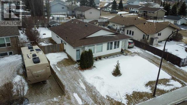 4905 53 Avenue, House semidetached with 5 bedrooms, 2 bathrooms and 3 parking in Kitscoty AB | Image 38