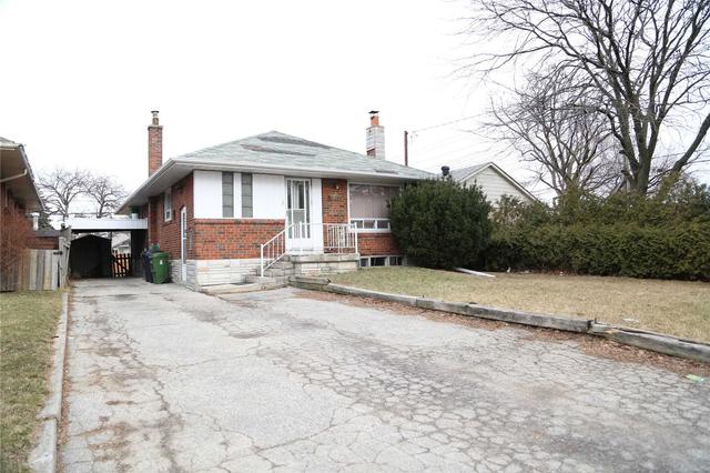 1567 Pharmacy Ave, House detached with 3 bedrooms, 2 bathrooms and 7 parking in Toronto ON | Image 12
