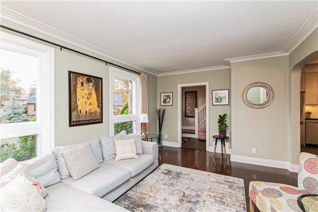 53 Delroy Dr, House detached with 2 bedrooms, 2 bathrooms and 4 parking in Toronto ON | Image 8