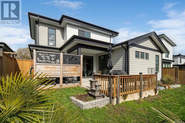 6541 Helgesen Rd, House detached with 4 bedrooms, 3 bathrooms and 4 parking in Sooke BC | Image 26