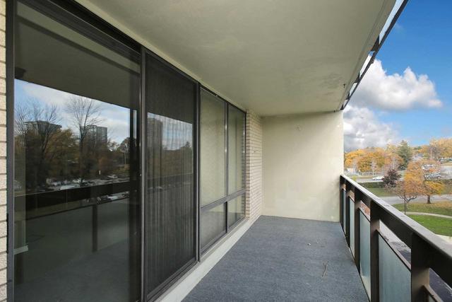 515 - 177 Linus Rd S, Condo with 1 bedrooms, 1 bathrooms and 1 parking in Toronto ON | Image 14