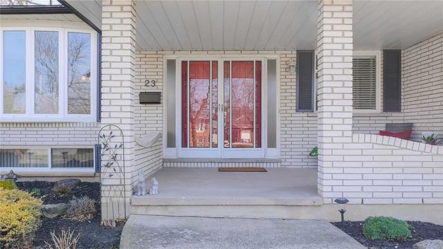 23 Orlando Dr, House detached with 3 bedrooms, 3 bathrooms and 4 parking in St. Catharines ON | Image 38