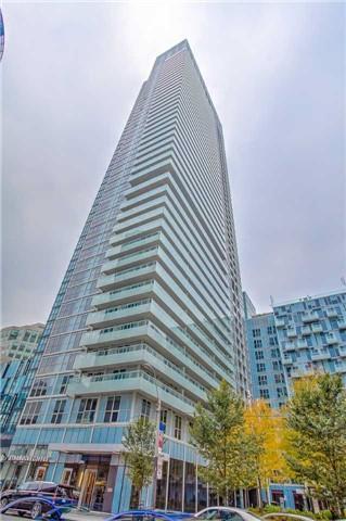 4404 - 300 Front St W, Condo with 2 bedrooms, 3 bathrooms and 2 parking in Toronto ON | Image 1