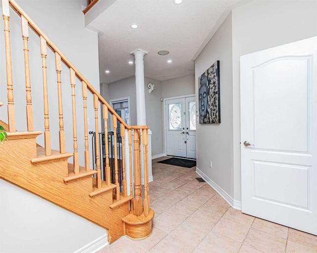 22 Collingwood Ave, House detached with 4 bedrooms, 3 bathrooms and 6 parking in Brampton ON | Image 39