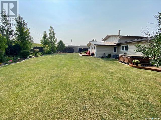 16 Centennial Drive, House detached with 4 bedrooms, 4 bathrooms and null parking in Mossbank SK | Image 29