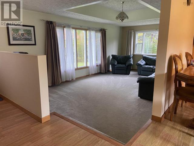 402 West Side Indian Harbour Lake Road, House detached with 4 bedrooms, 2 bathrooms and null parking in St. Mary's NS | Image 10