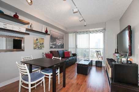 505 - 5 Michael Power Pl, Condo with 1 bedrooms, 1 bathrooms and 1 parking in Toronto ON | Image 5