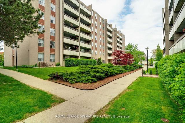401 - 3621 Lakeshore Blvd, Condo with 3 bedrooms, 1 bathrooms and 1 parking in Toronto ON | Image 28